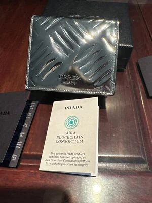 NWB Prada Men's Argento (Silver) Color Spazzolato Bifold Wallet 2MO004