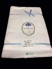 VINTAGE ALL PURE IRISH LINEN 62” X 82” FLORAL TABLECLOTH AND 8 NAPKINS CUTOUTS