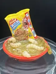 Zuru Minis MEGA GROSS SERIES 2 Maggot 2-Minute Spewdles Vomit Spicy