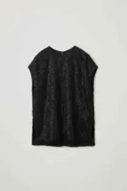 Brand New COS Beautiful Black Relaxed Feathered Top Size 4
