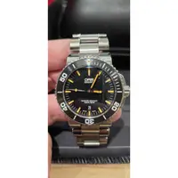 在飛比找蝦皮購物優惠-Oris Aquis 潛水 300米 日期 機械錶 黑橘 4