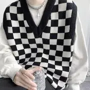 V-Neck Checkerboard Sweater Vest Black - M