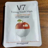 在飛比找蝦皮購物優惠-V7泊泉雅面膜