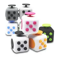 在飛比找樂天市場購物網優惠-FC02魔術款正六面解壓方塊(Fidget Cube)(顏色