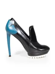 Black Leather Platform Collared Pumps