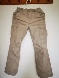 在飛比找Yahoo!奇摩拍賣優惠-轉售 二手  GAP 男童 卡其色 休閒褲 工裝褲 長褲 L