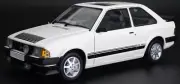 SUNSTAR MODELS FORD ESCORT RS1600i DIAMOND WHITE 1984 1-18 SCALE 4997R