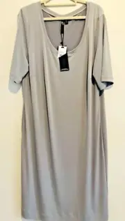 Taking Shape Sz S NWT Luna Eclipse Body Dress Silver Short Sleeved Stretch Poly