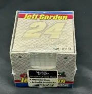 Jeff Gordan NASCAR Memo Cube #24 Race car- 2003 Collectible - New and Sealed