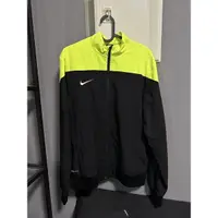 在飛比找蝦皮購物優惠-Nike 螢光綠黑 外套