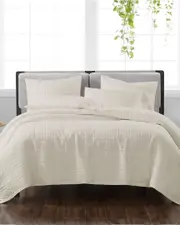 Cannon Solid Ivory 3Pc Quilt Set