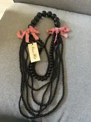 Alannah Hill Contagious Love Necklace Black Bead pink Bows Brand new