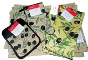 8 Pc Olive Print Tapestry Kitchen Set Potholder, Oven Mitt, Placemats Towels NEW