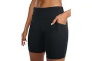 2XU Aero Mid Rise Compression 6 Inch Short Womens
