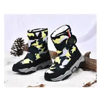在飛比找ETMall東森購物網優惠-冬季防水兒童棉鞋東北中筒雪地靴