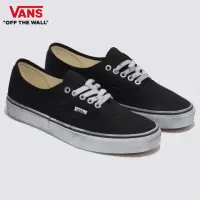 在飛比找momo購物網優惠-【VANS 官方旗艦】Authentic 男女款黑色滑板鞋