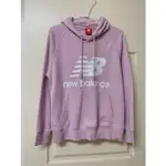 NEW BALANCE NB紐巴倫 粉紫色 帽T（L)