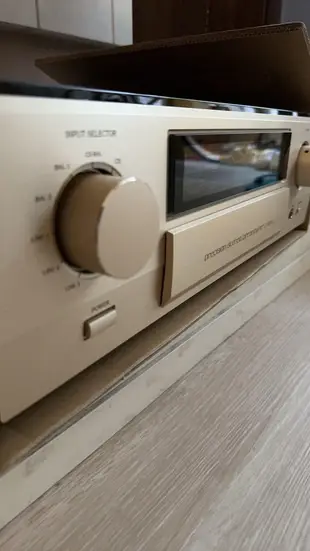 Accuphase c3800