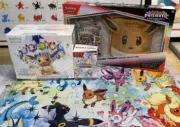 Pokémon Prismatic Evolutions ETB - Booster Bundle - Accessory Pouch