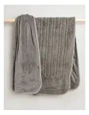 [Heritage] Sherpa Heated Throw in Charcoal