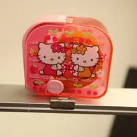 在飛比找蝦皮購物優惠-sanrio kitty 2001年出品 姐妹系列 攜帶式膠