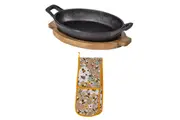 Davis & Waddell Cast Iron Skillet and Ulster Weavers Beekeeper Oven Mitt Set