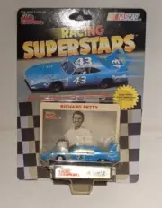 Racing Champions Superstars 1:64 Scale Die Cast: Richard Petty #43 Superbird