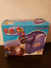 NEW TRACER JR. PROJECTOR BY ARTOGRAPH. MODEL #225-380