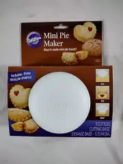 Wilton Mini Pie Maker 3 Cutters 3 shapes Included New in Box