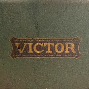 美國Victor勝利牌500系列手搖加法計算機
