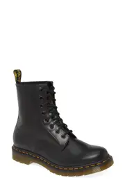 Dr. Martens 1460 W Boot