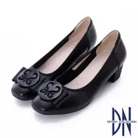 在飛比找momo購物網優惠-【DN】跟鞋_素面真皮氣質飾釦粗跟鞋(黑)