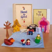 STEVE LIGHT HANSEL AND GRETEL BNIB STORY BOX IMAGINATIVE PLAY COLLECTORS ITEM