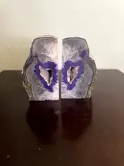 Geode Bookends NWOT Purple Bookends