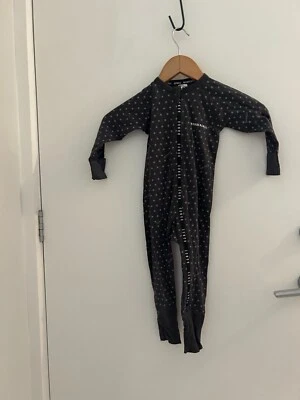 bonds zip wondersuit wondercool charcoal grey sz 1 bnwt (a11)