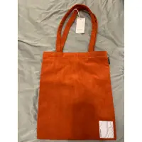 在飛比找蝦皮購物優惠-路易莎托特包 燈芯絨橘 TOTE BAG