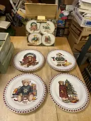 DEBBIE MUMM Sakura Christmas Bears Salad/Dessert Plates 8” New NIB
