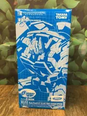 NEW IN BOX TAKARA TOMY TRANSFORMERS SPY RIJIE ELECTRO-DISRUPTER SCALE 1:24