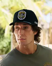 [The Mad Hueys] The Mad Hueys Men's The Captains Cooked Snapback Cap in Black One Size Black