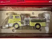 Corgi US52012 Mack CF Larence MA Fire Engine 5 1:50