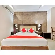 Capital O 12384 Hotel Serene Majestic