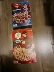 D.C. Cap’n Crunch Strong Berry SuperMan/superWoman Cereal 9.5 OZ 270g