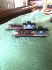 Vintage PAIR OF 2 Tyco HO Scale Train Model Car Maintenance 932 Santa Fe