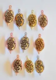 10 Old Fashion Christmas Ornament Shank Back Craft Buttons / Buttons Galore