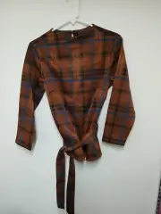 Ann Taylor Factory Women M Green Plaid Long Sleeve Tie Front Keyhole Blouse NWT
