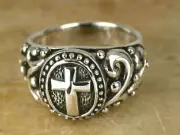 THICK N BEEFY .925 STERLING SILVER EXOTIC CROSS RING size 9 style# r0569