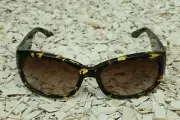 Authentic BARTON PERREIRA Sunglasses Model DEMURE 56 Heroine Chic / Smokey Topaz