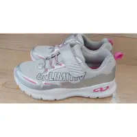 在飛比找蝦皮購物優惠-日本品牌Unlimitiv女童休閒鞋 鞋面微閃 運動鞋~尺碼
