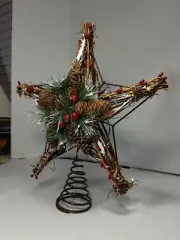 Christmas Tree Topper Country Rustic Metal Star, Wood & Holly Berry 12"x13"