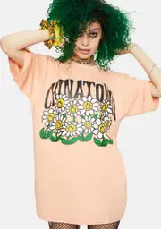[MARKET] Smiley Flower Power Graphic Tee